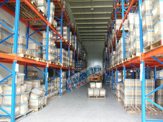 2500kg Q235B مزدوجة الأرفف الانتقائية العميقة للمستودع